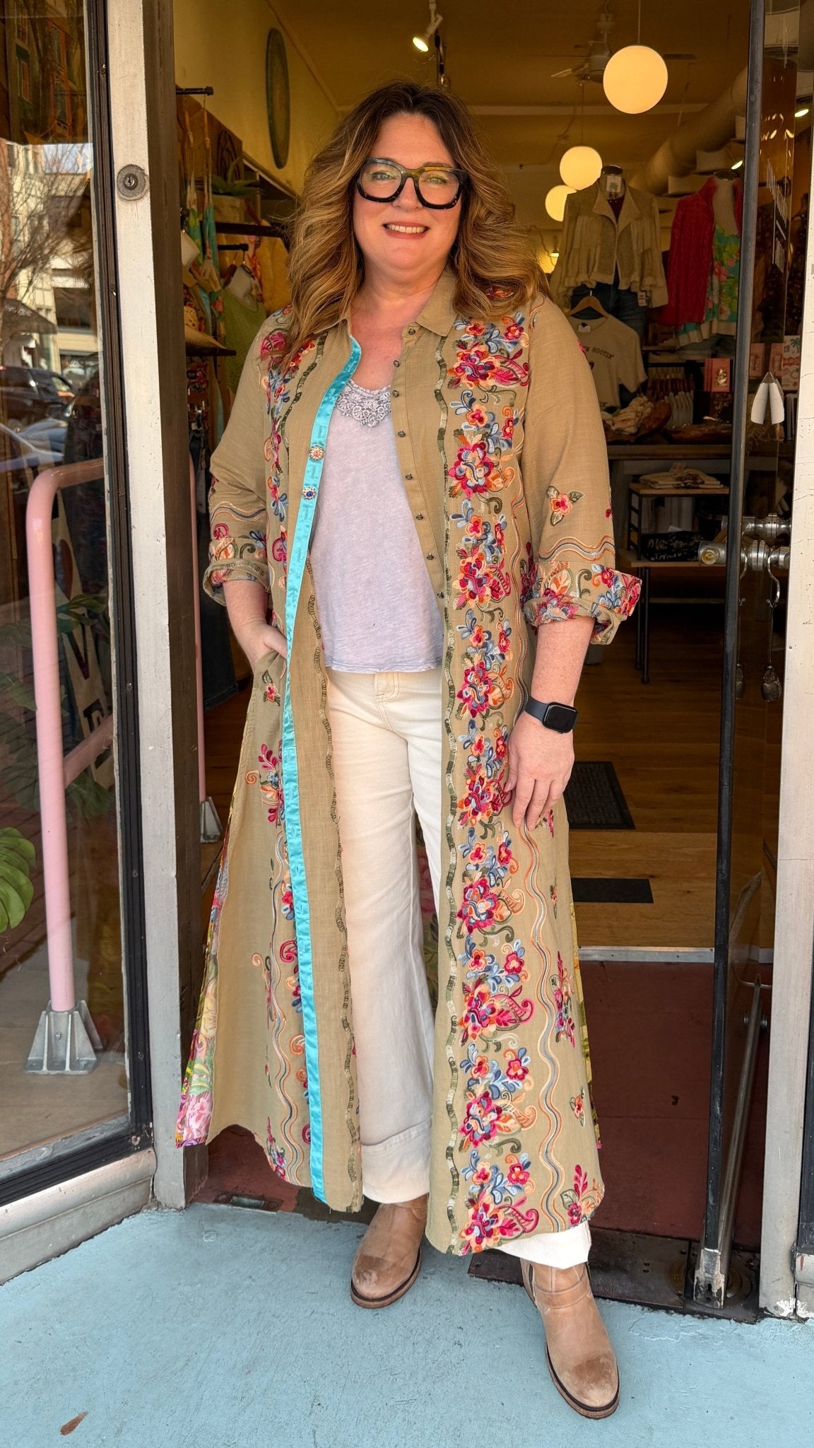 Aratta Beauty Mark Embroidered Peacock Duster – Olive Green - Rebecca James Clothing