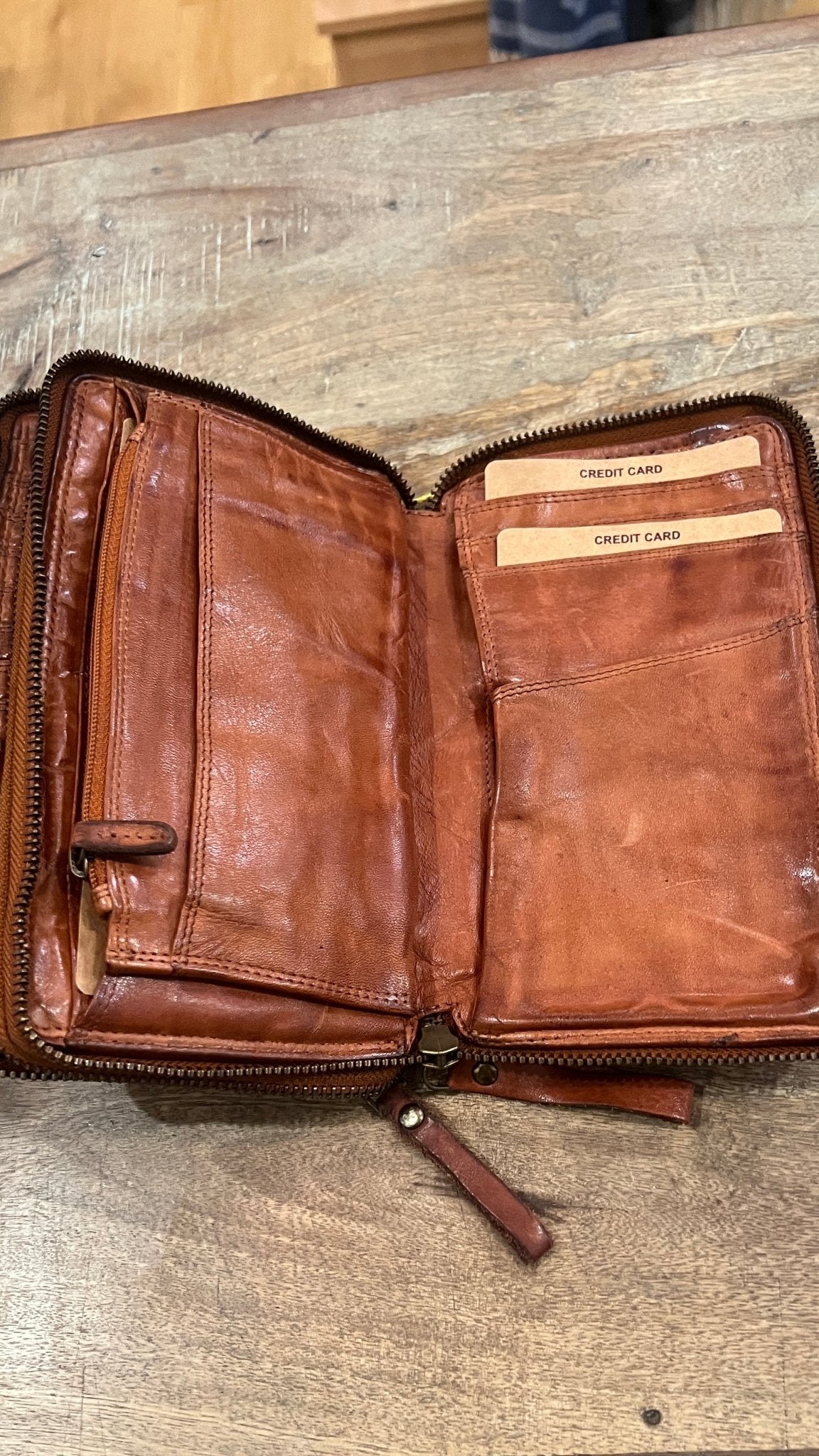 Italian Leather 4 Compartment Zipper Wallet Crossbody - Rebecca James Clothing
