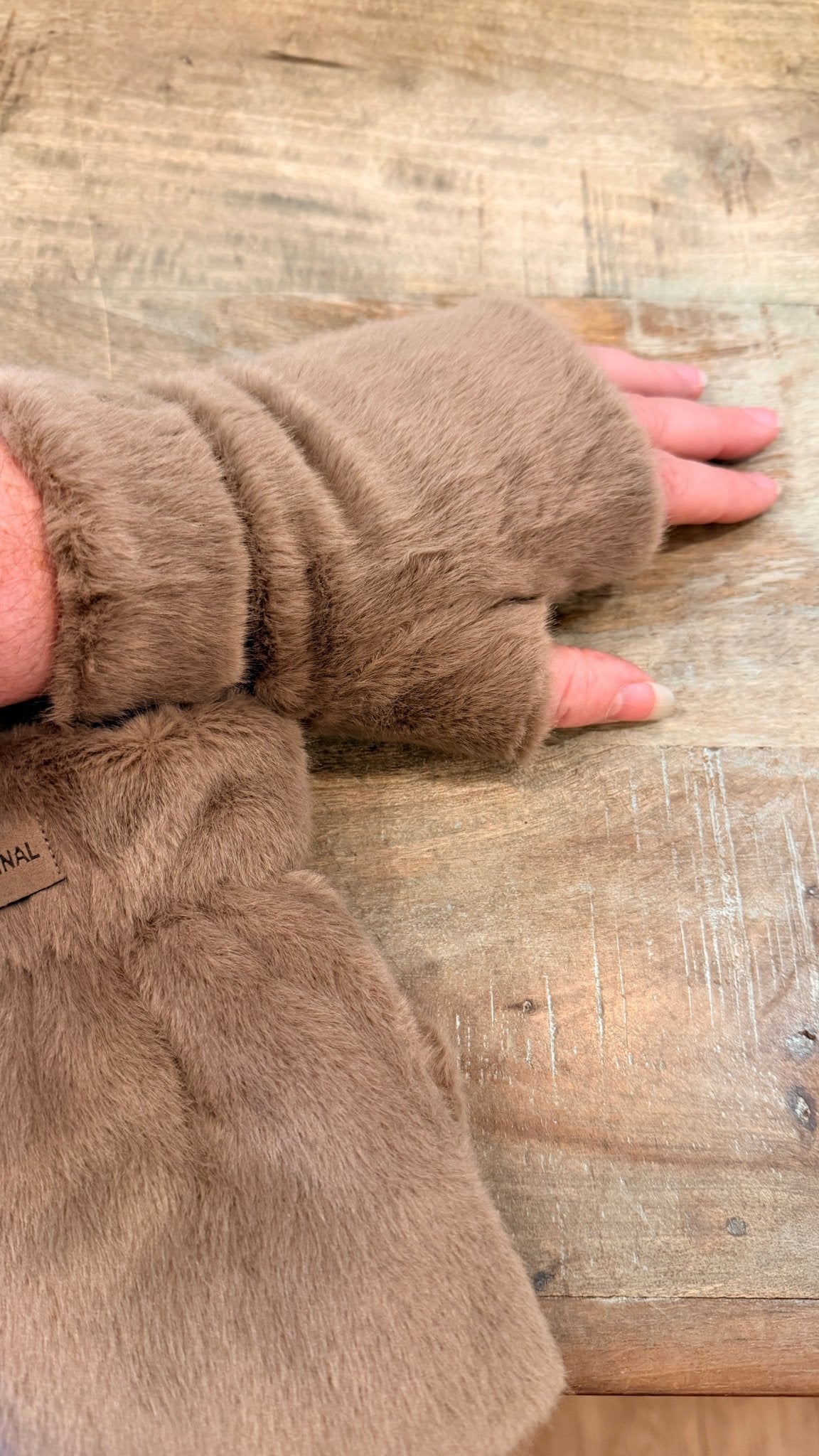 Teddy Fleece Fingerless Gloves - Rebecca James Clothing